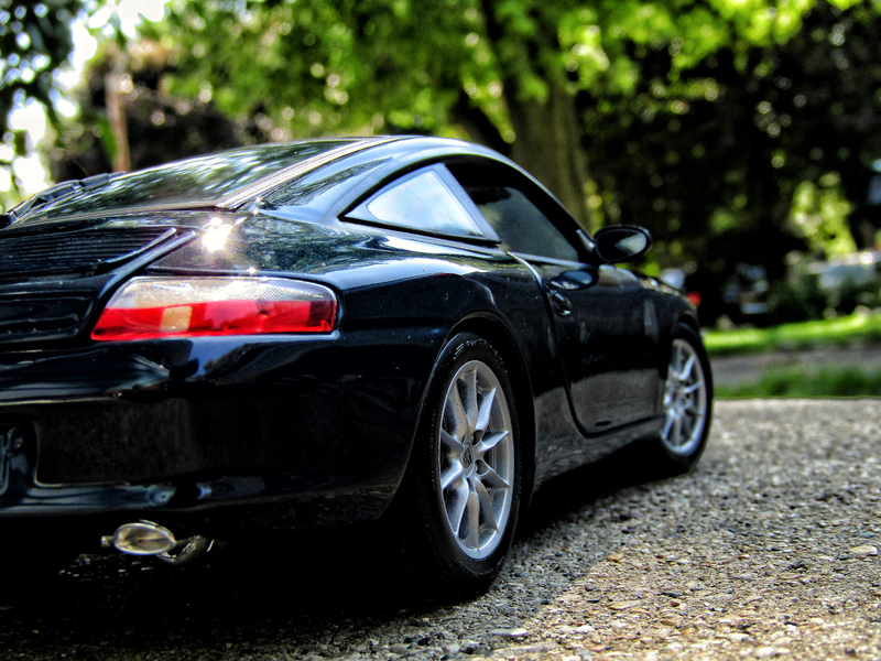 Illustration for article titled I'm late as ever to Rennsport week